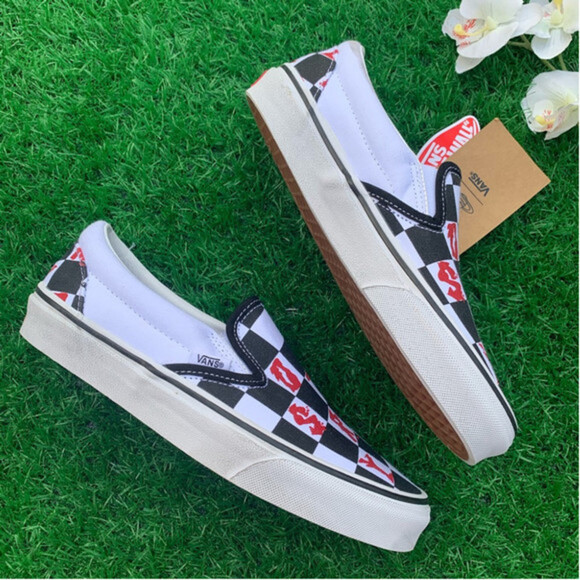 Vans Classic Slip on Shoes - Picture 2 of 12